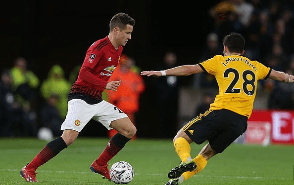 击败曼联 击败曼联